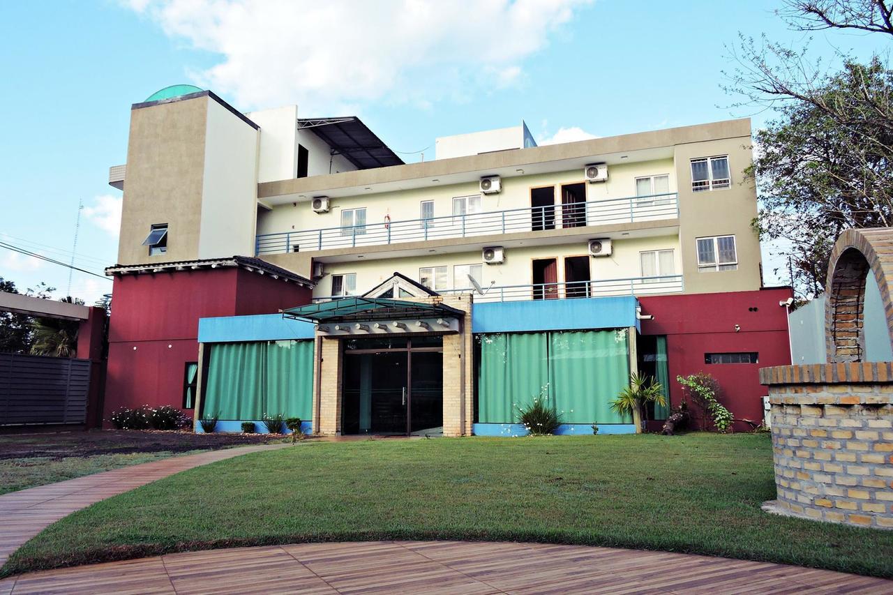 Hotel Piro'Y Presidente Franco Екстер'єр фото